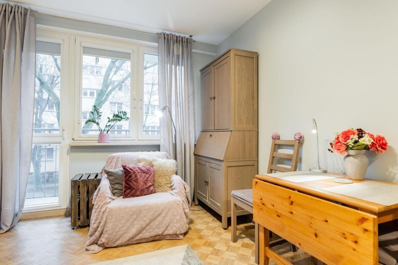 Jasmine Dolny Mokotow Apartment Warschau